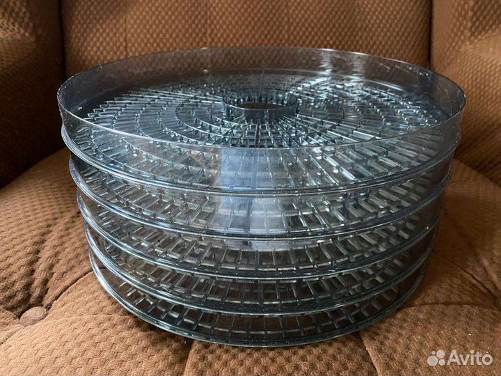 Сушилка для овощей и фруктов Maxwell