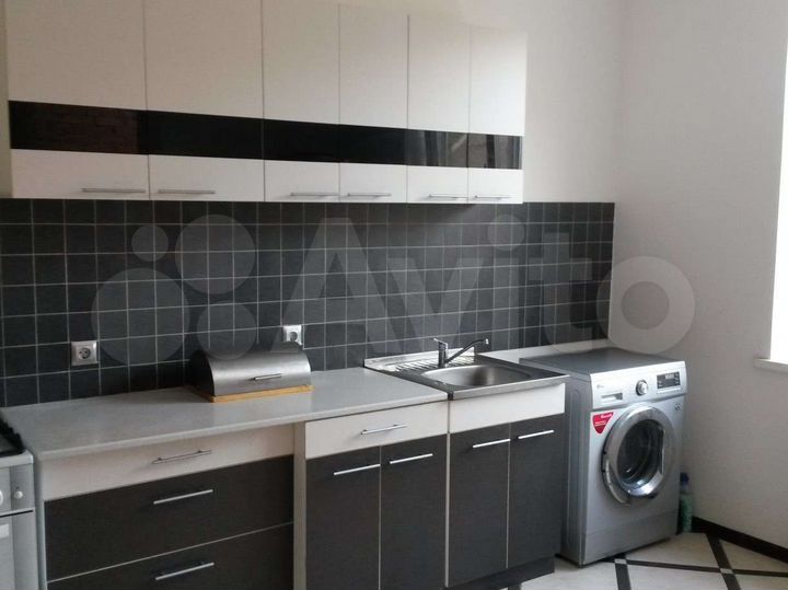 Комната 20 м² в 4-к., 1/2 эт.