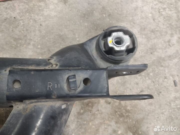 Подрамник задний BMW X5 e53