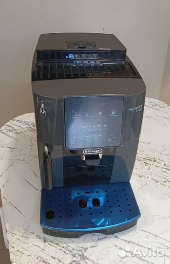 Кофемашина DeLonghi Magnifica Start