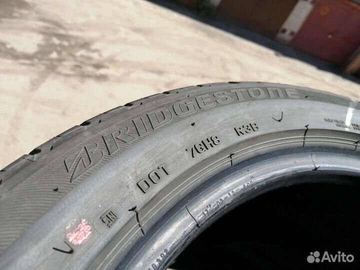 Bridgestone Turanza T001 225/45 R17