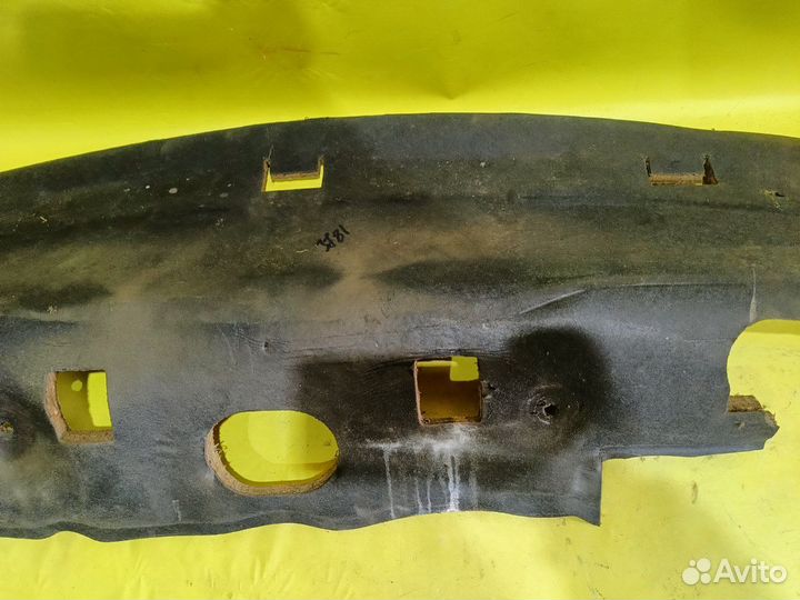 Шумоизоляция моторного щита Volkswagen Sharan