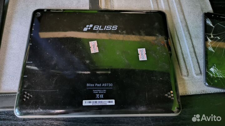 Планшет Bliss Pad + Смартфон