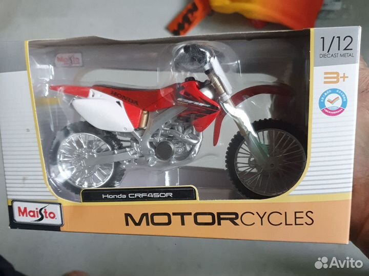 Модель мотоцикла honda CRF 450F 1:12