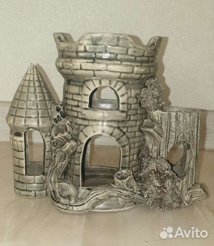 Замок для аквариума