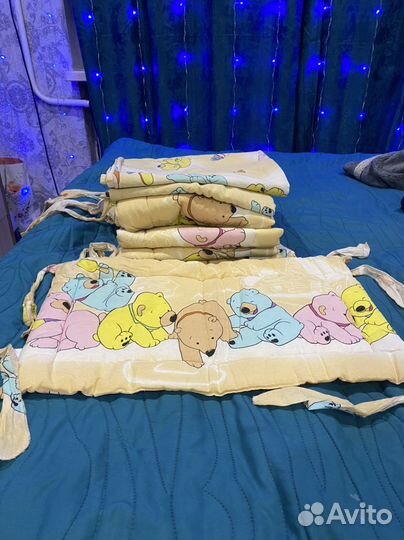 Бортики и постельное белье в детскую кроватку