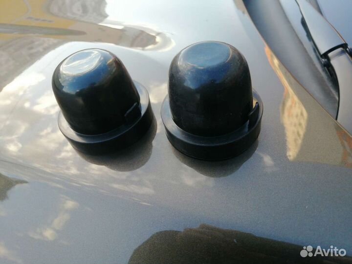 Крышки (заглушки) для фар