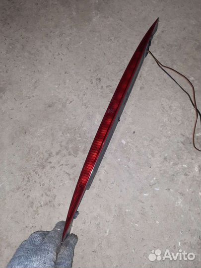 Дополнительный стоп сигнал на мерседес 639