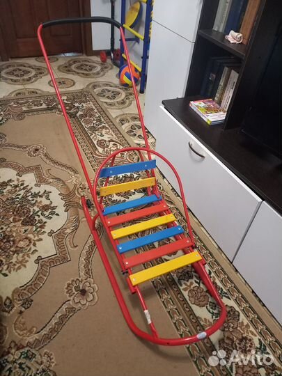 Продаются детские санки