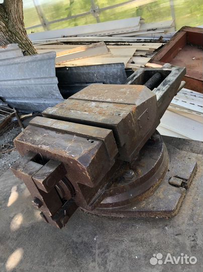 Оснастка металлорежущих станков