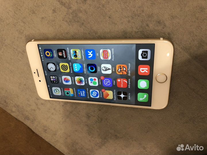 Телефон iPhone 6s plus
