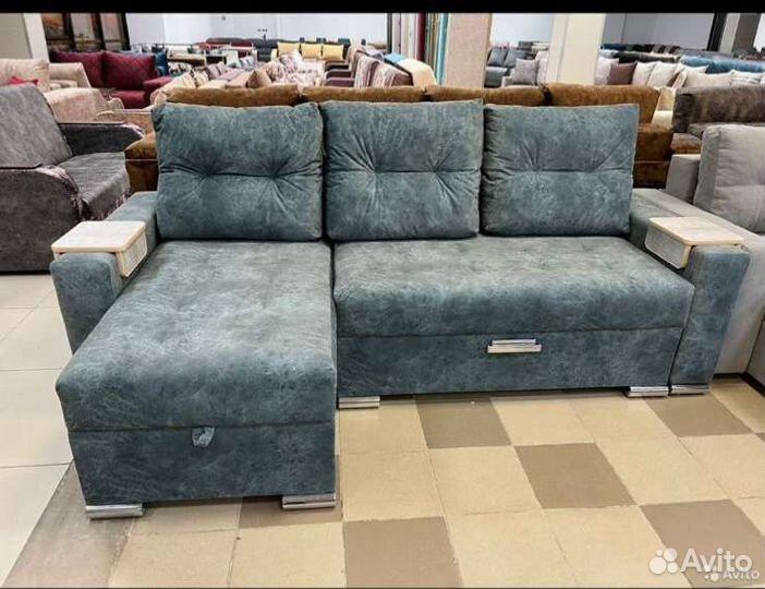 Диван угловой