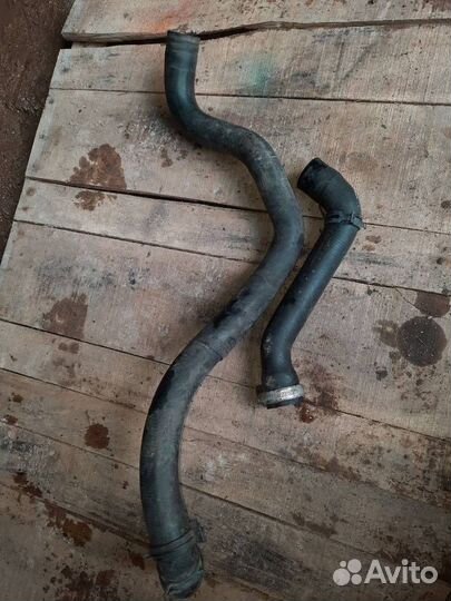 Патрубок охлаждения Skoda Octavia (A4) рест. 2005