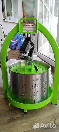 Соковыжималка-Пресс для отжима helicon SOK 15 л, д