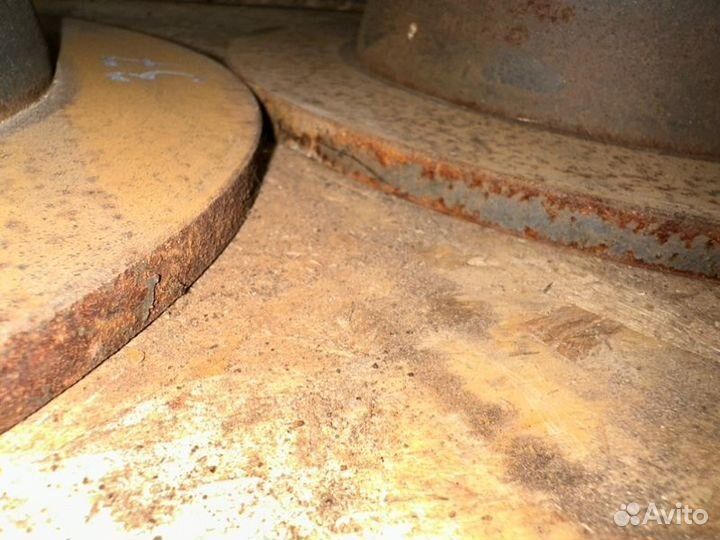 Тормозные диски заднее Kia Rio X-Line G4PG 2020