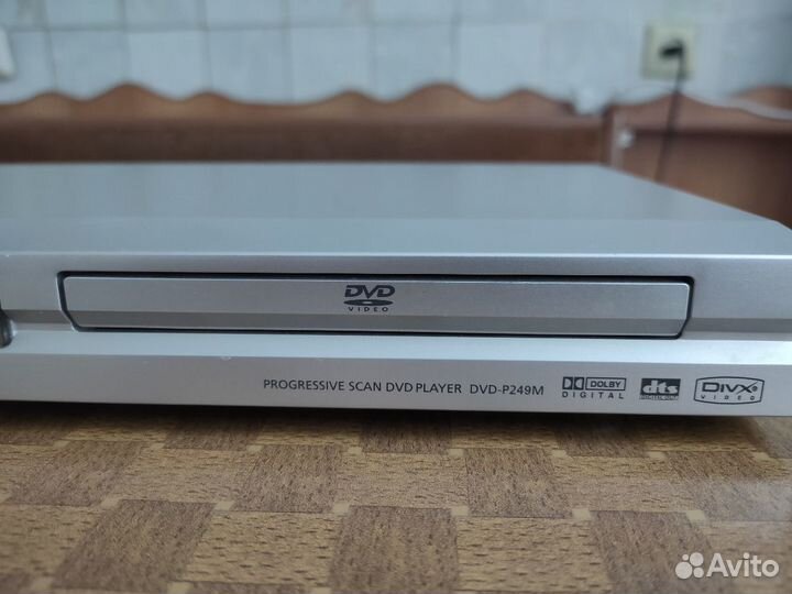 DVD проигрыватель samsung DVD-P249M