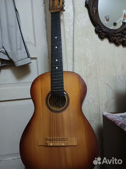 Гитара 7-струнная