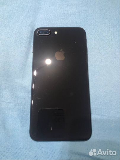 iPhone 8 Plus, 64 ГБ