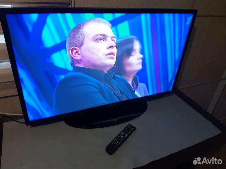 SMART Телевизор Samsung UE40H5303akxru