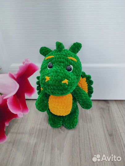 Дракоша плюшевый