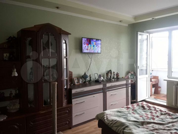 2-к. квартира, 49 м², 8/9 эт.