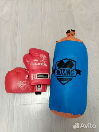 Боксерские перчатки детские 6 oz