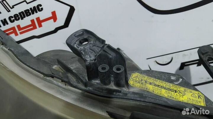 Фара toyota vellfire ANH20W ANH25W GGH20W GGH25W 5