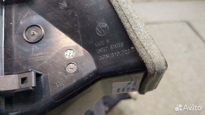 Рамка под магнитолу Volkswagen Atlas, 2019