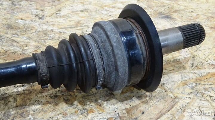 Привод задний левый BMW F20 F30 F31 F36