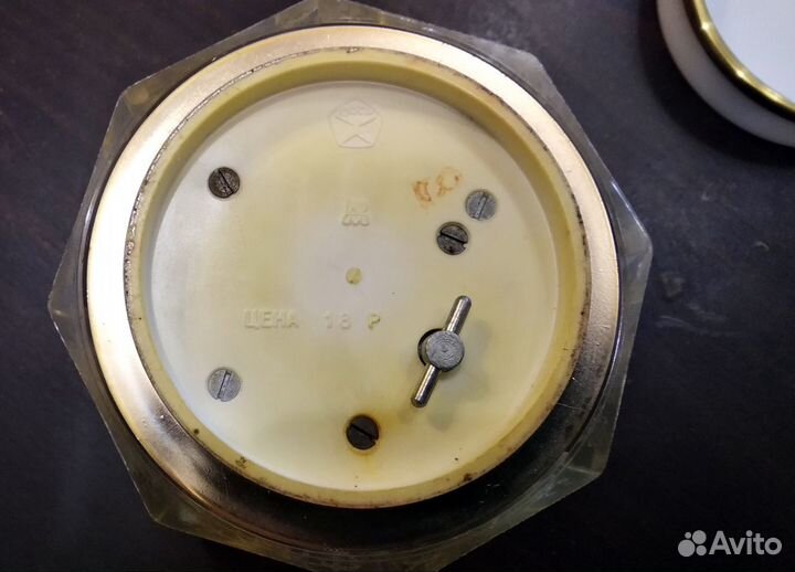 Музыкальная механическая шкатулка