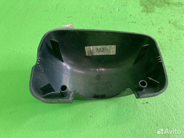 Крышка крепления кронштейна зеркала DAF XF105