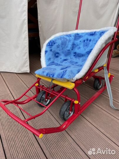 Санки на колесах с чехлом