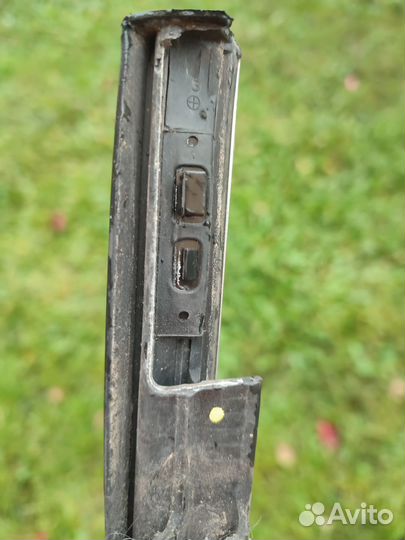 Молдинг стекла задней левой двери ford focus 3