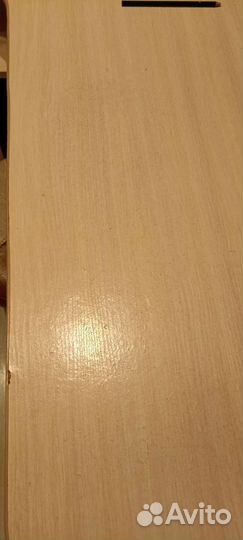 Угловой письменный стол