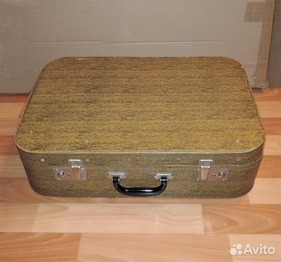 Чемодан винтажный каркасный, времен СССР