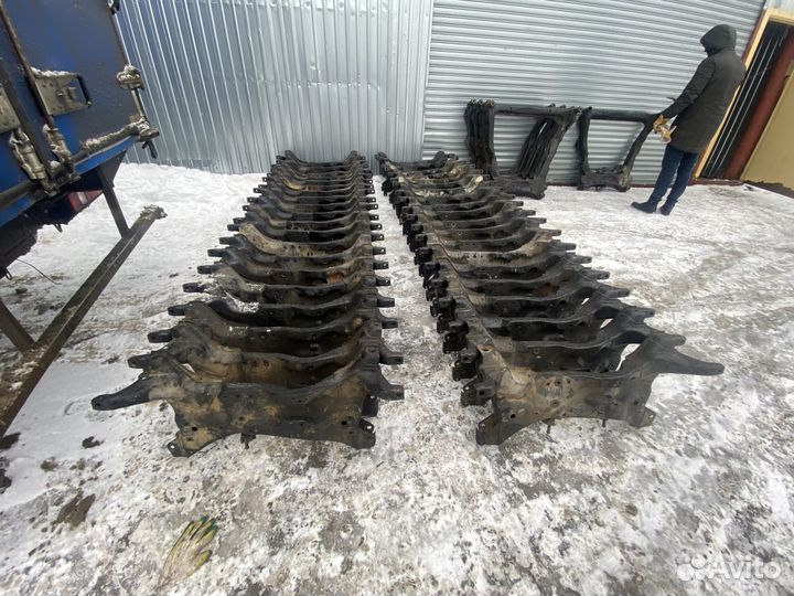 Подрамник Mitsubishi Lancer 9 перед