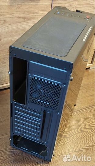 Компьютерный корпус AeroCool Bolt черный