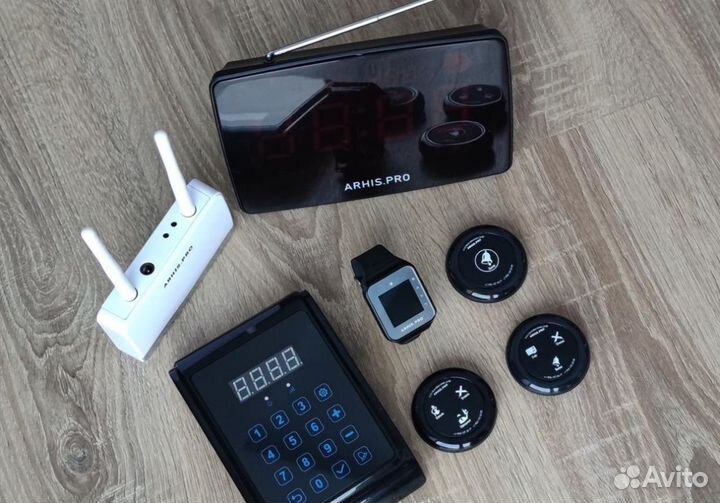 Пейджер официанта и кнопка вызова персонала кафе