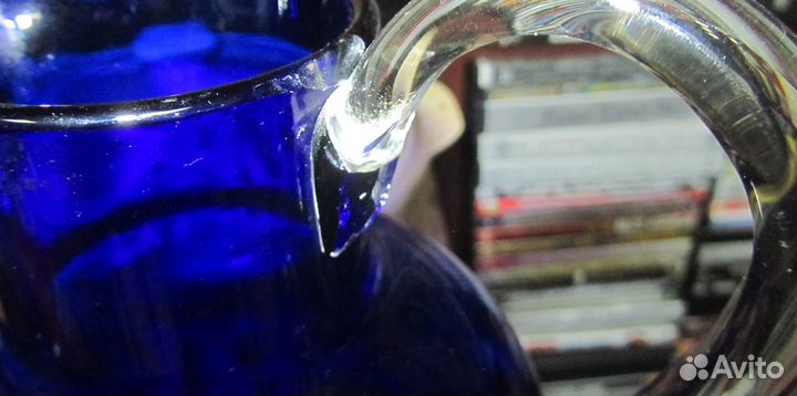 Кувшин цветное стекло