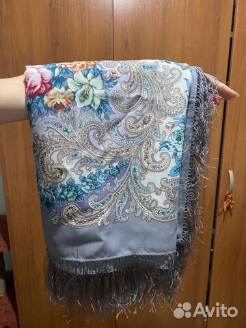 Павловопосадский шерстяной платок