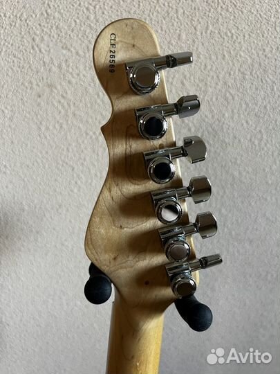 Электрогитара Fender