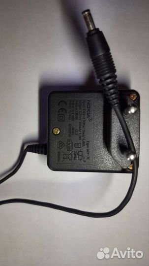 Зарядное устройство для телефона