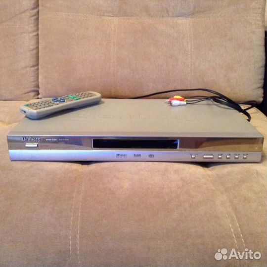 Продам DVD-плеер elenberg б/у