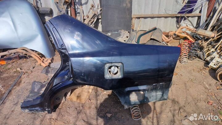 Заднее крыло mitsubishi diamante