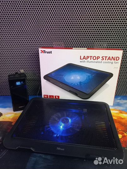Охлаждающая подставка для ноутбука