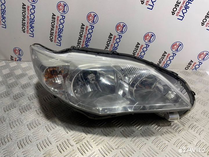 Фара правая Toyota Corolla T150