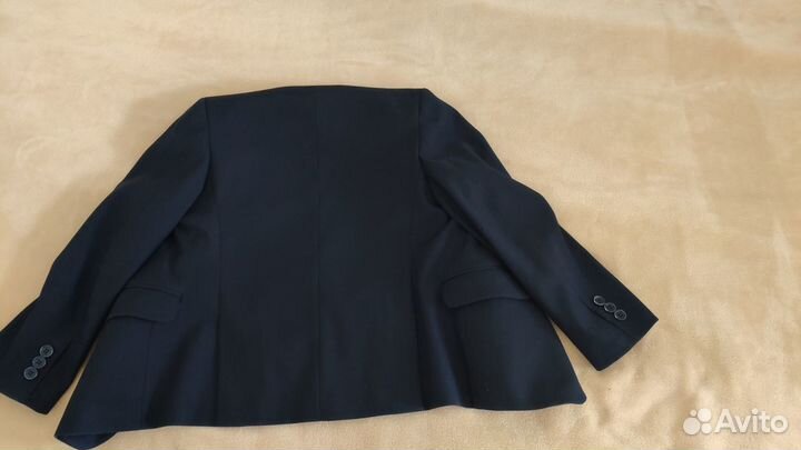 Школьный костюм и брюки р. 128,рубашка,галстук