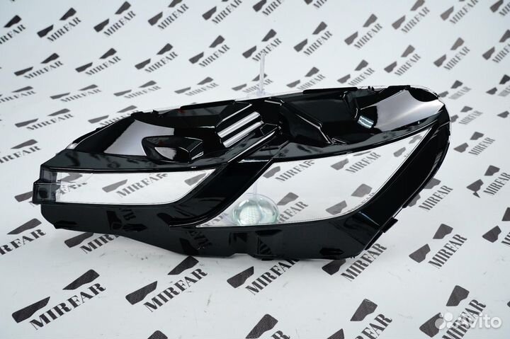 Левое стекло фары Volkswagen Arteon 2017-2020