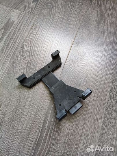 Крепление для планшета