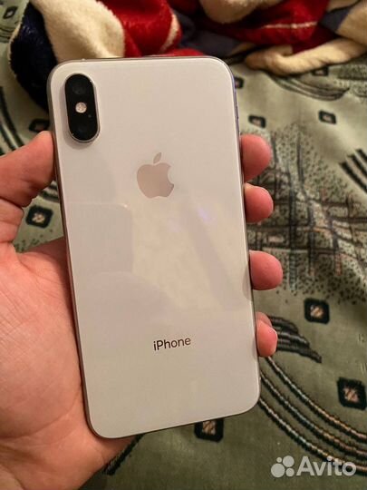 Продаю iPhone XS 64gb